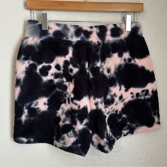 NWT, 525 America Womens High Rise Tye Dye Quartz Multi Shorts Pink/Black, Medium - Picture 4 of 8